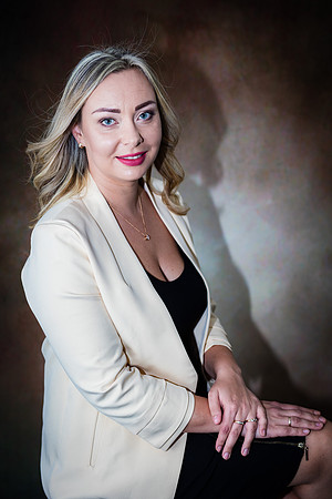20220803-Headshot-Jane-3856-