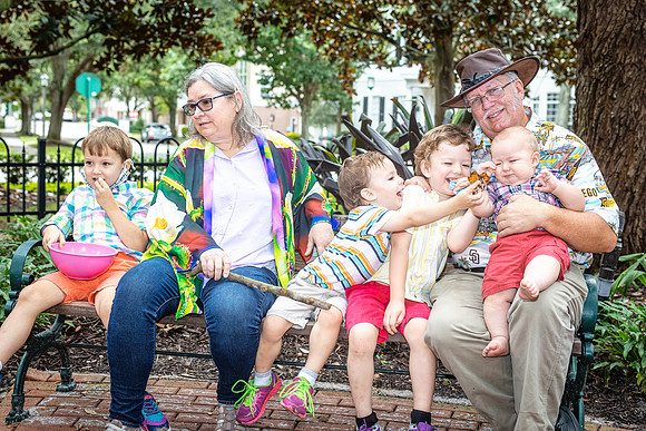 20220928-Sharon-HeartSwell-Family-Session-5324
