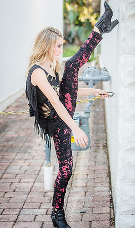 Acrobats-Dance-Portraits-6119_ava