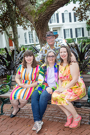 20220928-Sharon-HeartSwell-Family-Session-5270