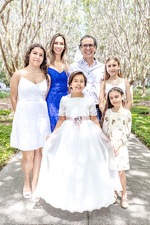20240427-Mariana-Esquibel-Emma-First-Communion-9034