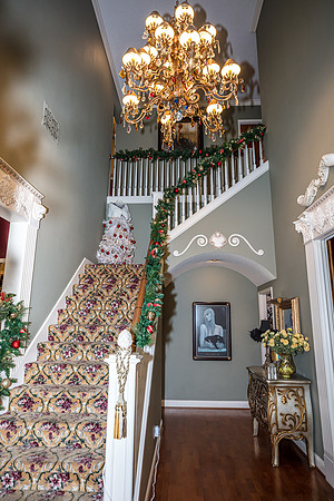 Celebration-Holiday-Home-Tour-2022_Stop1-506-Longmeadows-St-7014-