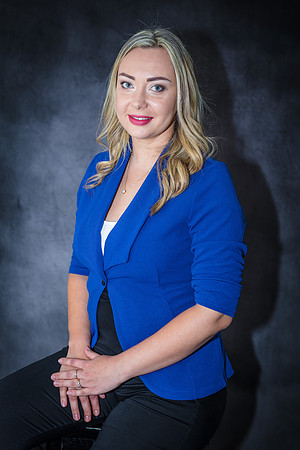 20220803-Headshot-Jane-3797