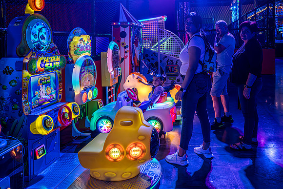 20241125-Planet-Obstacle-Davenport-4824