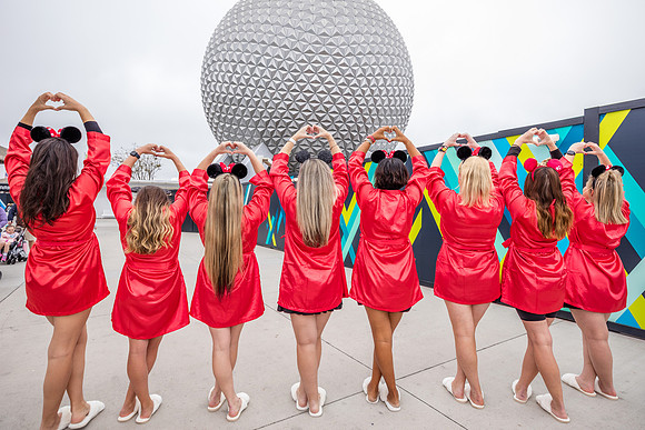 Valentine-Session-Momsies-Disney-Epcot-2022-0746