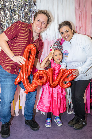 Valentines-Dance-Party-Fundraiser-IVES-2024-4363