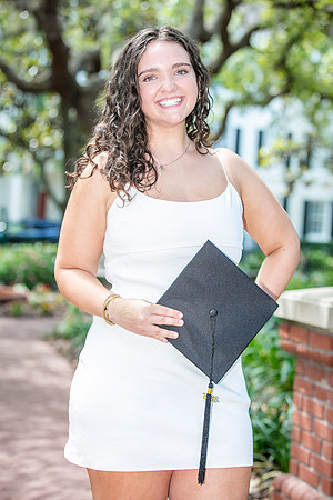 20250502-Lucinda-grad-session-9590-
