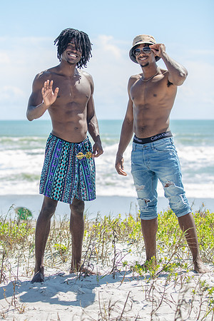 Beach-editorial-power-shoot-Tajii-9890