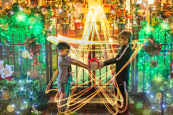 Celebration-Christmas-Time-3688HJ--