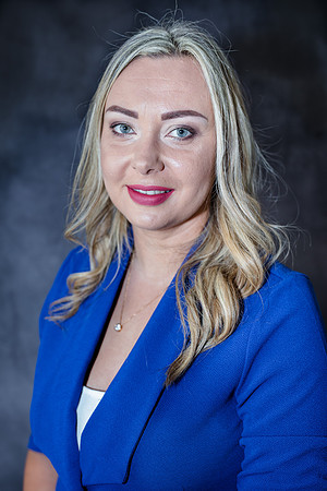 20220803-Headshot-Jane-3800