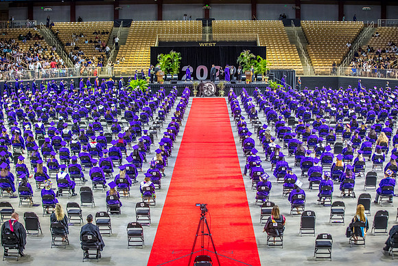 20220524-High-School-Graduation-Isabela-3370