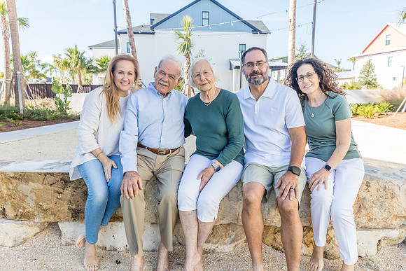 20241130-Elsbeth-Arce-Family-Session-Evermore-4967