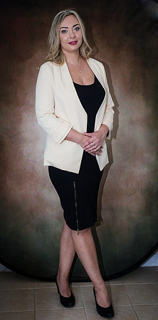 20220803-Headshot-Jane-3872