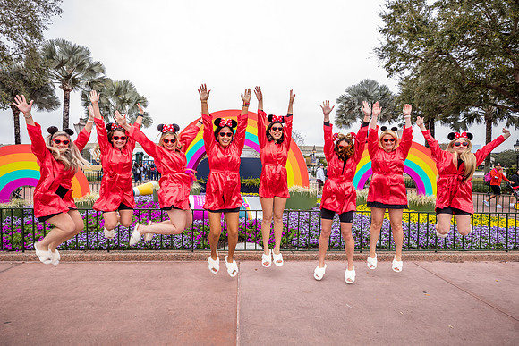 Valentine-Session-Momsies-Disney-Epcot-2022-0834