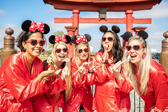 Valentine-Session-Momsies-Disney-Epcot-2022-0983-