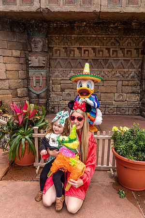 Valentine-Session-Momsies-Disney-Epcot-2022-0921