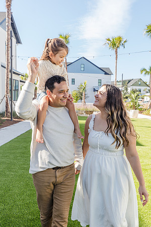 20241130-Elsbeth-Arce-Family-Session-Evermore-5214