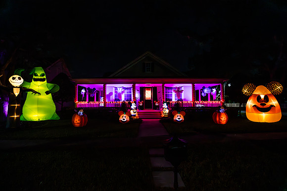 Halloween-Houses-Celebration-2024-2693