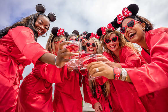 Valentine-Session-Momsies-Disney-Epcot-2022-0964