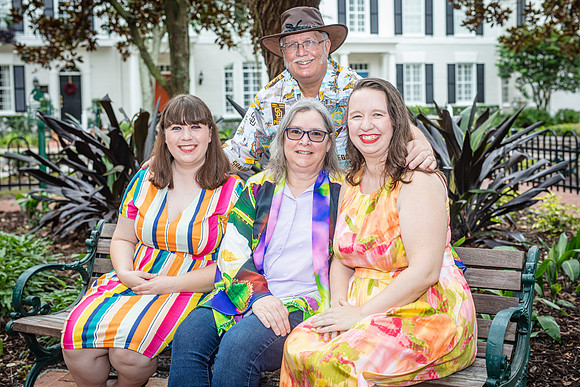 20220928-Sharon-HeartSwell-Family-Session-5269-