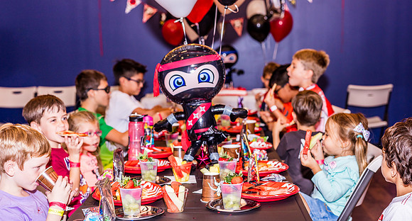 Henry-7th-Birthday-Planet-Obstacle-2357