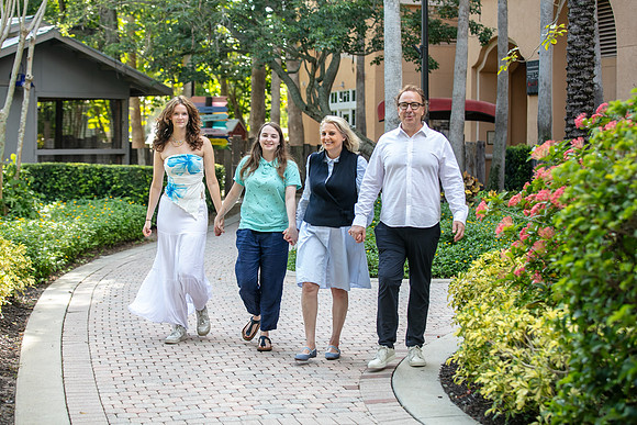Molijn Famiyl Upload - RC Orlando - Irene Miller-9421