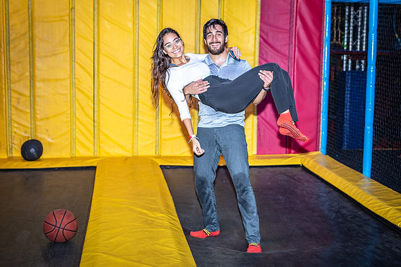 Planet-Obstacle-Adults-Night-0130