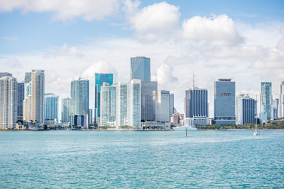 Miami-Millionaire-Row-Island-Queen-Cruise-3545-