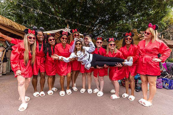 Valentine-Session-Momsies-Disney-Epcot-2022-0940