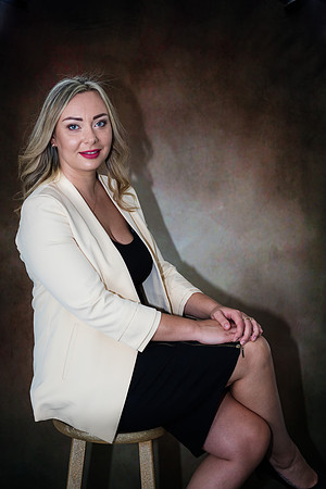 20220803-Headshot-Jane-3853