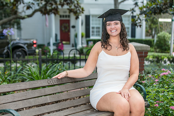 20250502-Lucinda-grad-session-9528-