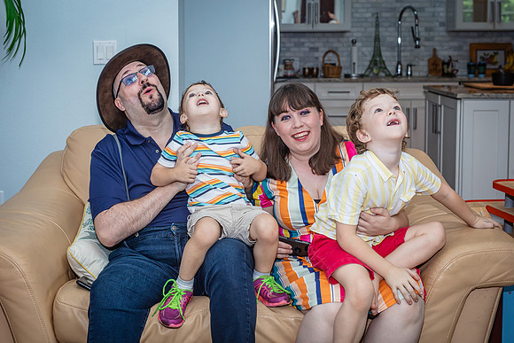20220928-Sharon-HeartSwell-Family-Session-5510