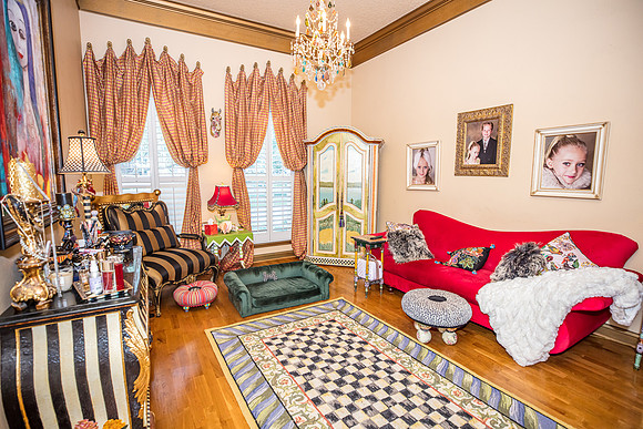 Celebration-Holiday-Home-Tour-2022_Stop1-506-Longmeadows-St-7047-