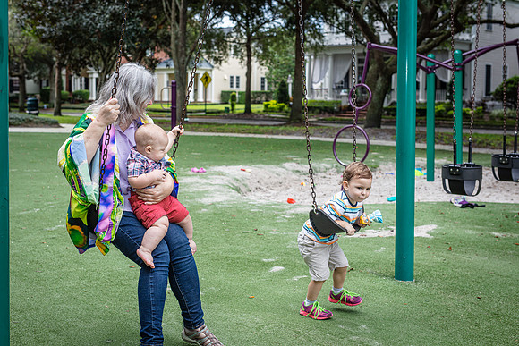 20220928-Sharon-HeartSwell-Family-Session-5364