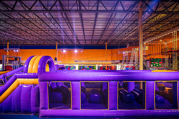 20241125-Planet-Obstacle-Davenport-4777