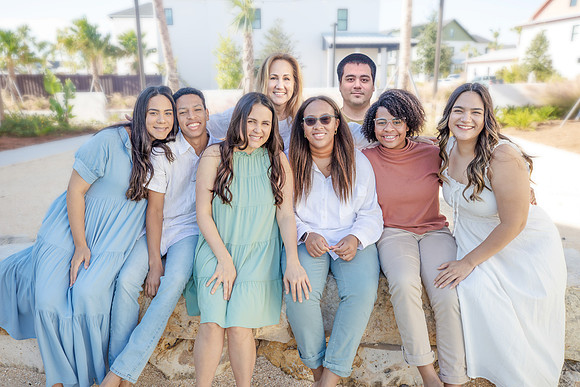 20241130-Elsbeth-Arce-Family-Session-Evermore-4976-edit3