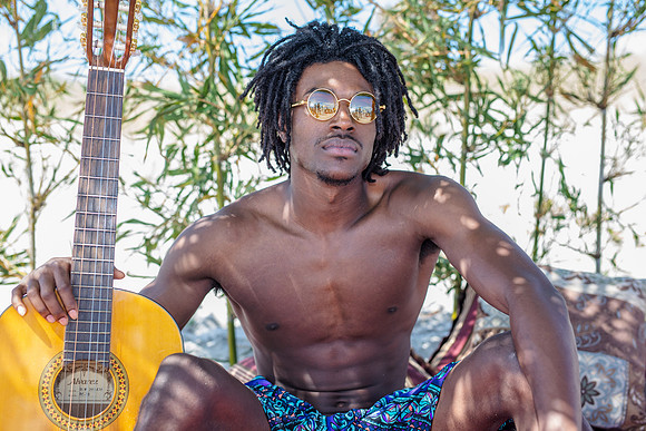 Beach-editorial-power-shoot-Tajii-9802