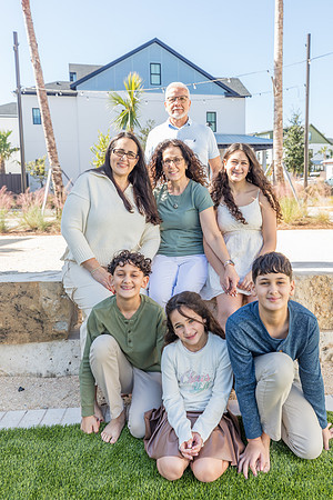 20241130-Elsbeth-Arce-Family-Session-Evermore-5171